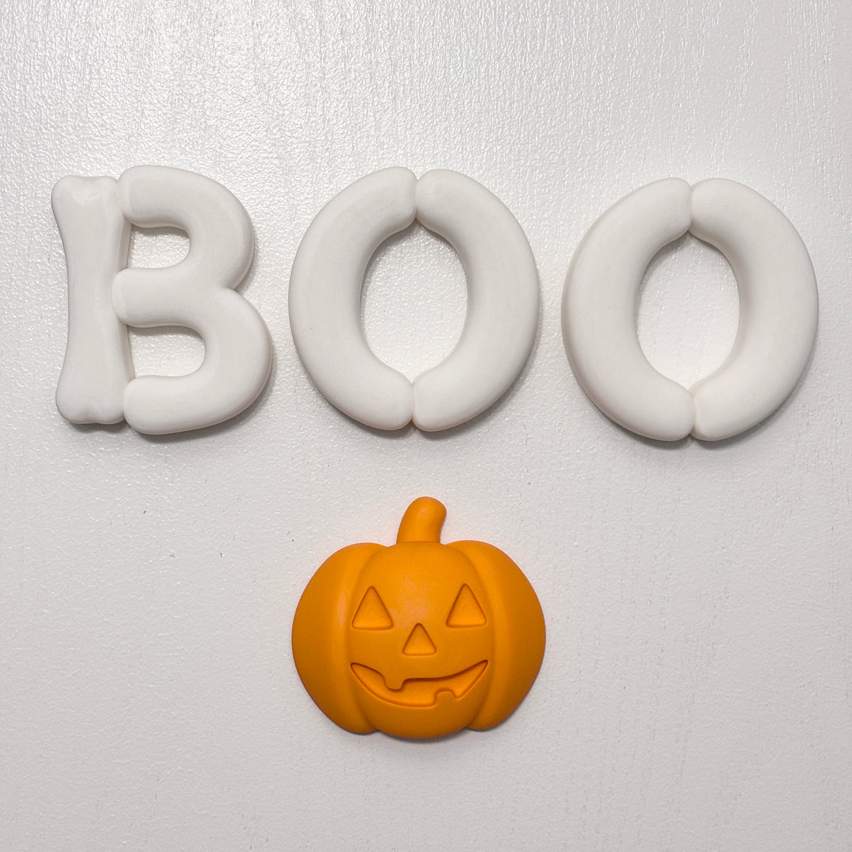 Lightweight 3D printed BOO Halloween letters with rounded dimensional shape